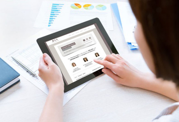 SHM Website auf Tabletcomputer